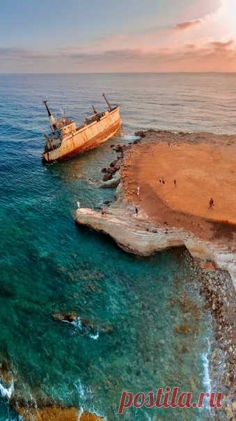 «Пафосный» пейзаж на Кипре. Автор фото – Алексей Артышко.