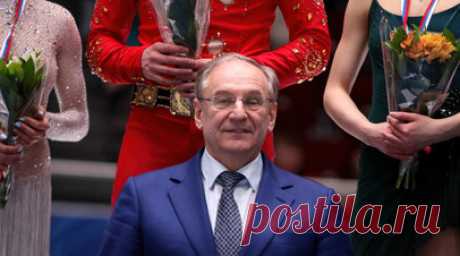 Коган сообщил, что российские фигуристы ещё могут выступить на Гран-при в сезоне-2023/24. Генеральный директор Федерации фигурного катания на коньках России Александр Коган высказался о возможном выступлении российских фигуристов на Гран-при в сезоне-2023/24. Читать далее