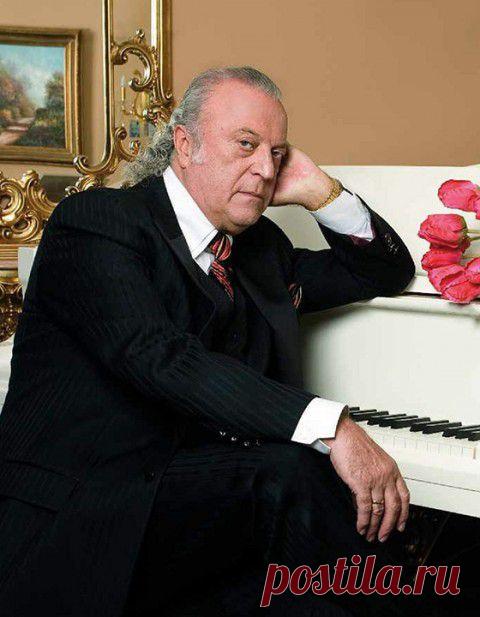 Илья Резник раскритиковал российских"звезд" и конкурс "Новая волна" в своем стихотворении | Новости, события, факты