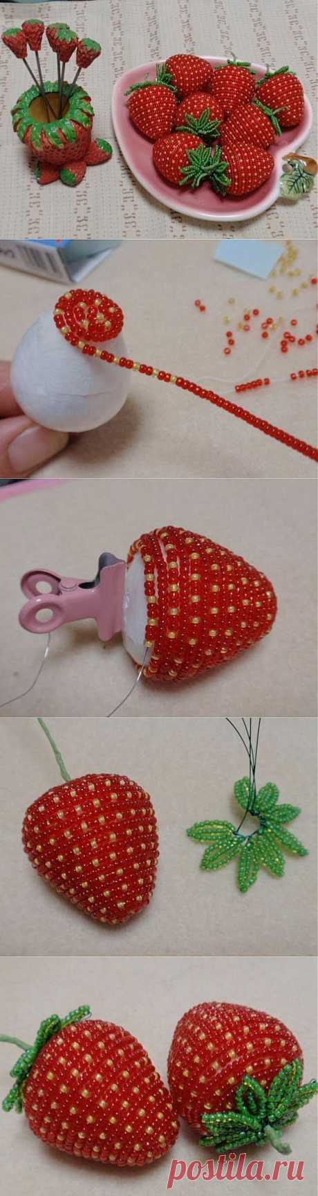 Beaded strawberry. Unique handmade beaded jewelry | Laboratory household