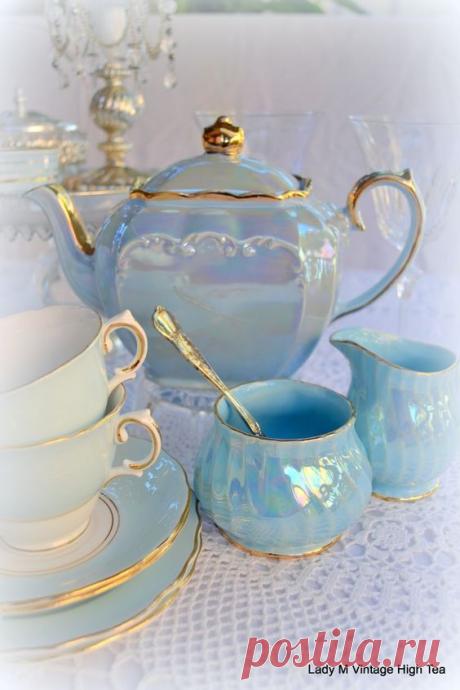 Collecting Tea Pots