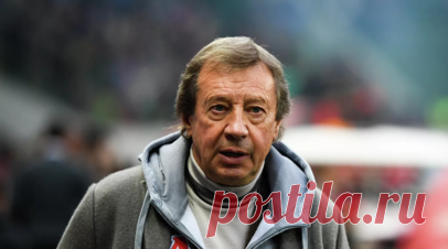 Сёмин заявил, что Кордоба действует в штрафной лучше, чем Кассьерра. Бывший главный тренер «Локомотива» Юрий Сёмин ответил на вопрос, кто из колумбийских нападающих — Матео Кассьерра из «Зенита» или Джон Кордоба из «Краснодара» — является лучшим в текущем сезоне Российской премьер-лиги (РПЛ). Читать далее