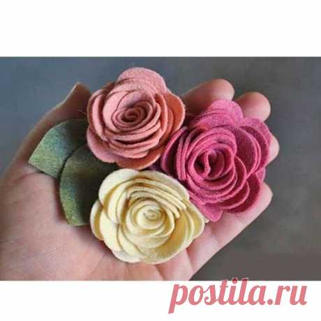 👌 Брошки из фетра своими руками, увлечения и хобби Я очень люблю различные аксессуары, добавляющие изюминку внешнему виду. Это шарфы, платки, броши, бижутерия. Эти вещи я ношу регулярно. Ни для кого не секрет, что с помощью таких а...