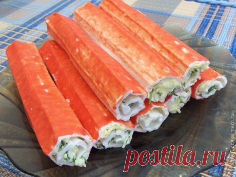 Рулет из крабовых палочек
