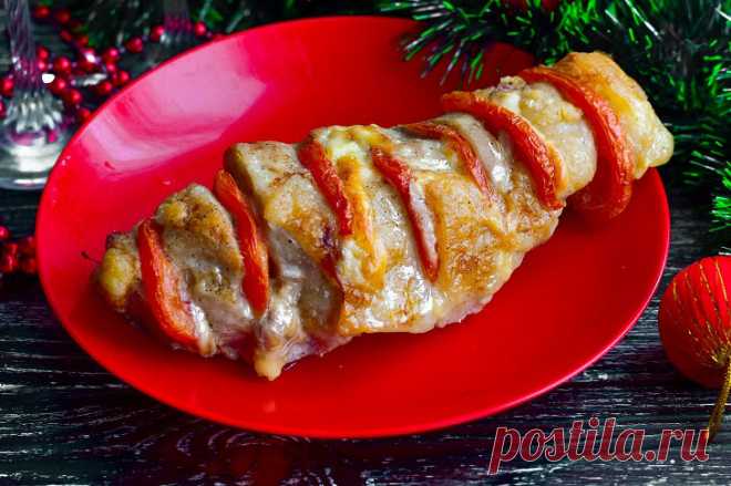 Гармошка из свинины на Новый год 2020 — одна из лучших мясных закусок к празднику