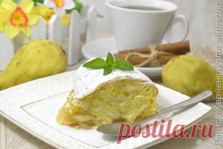 Шарлотка с грушами в духовке / Рецепты с фото