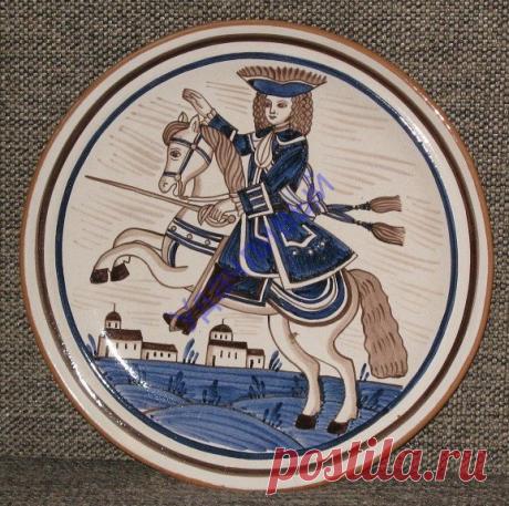 Настенная тарелка / керамика глазурь /