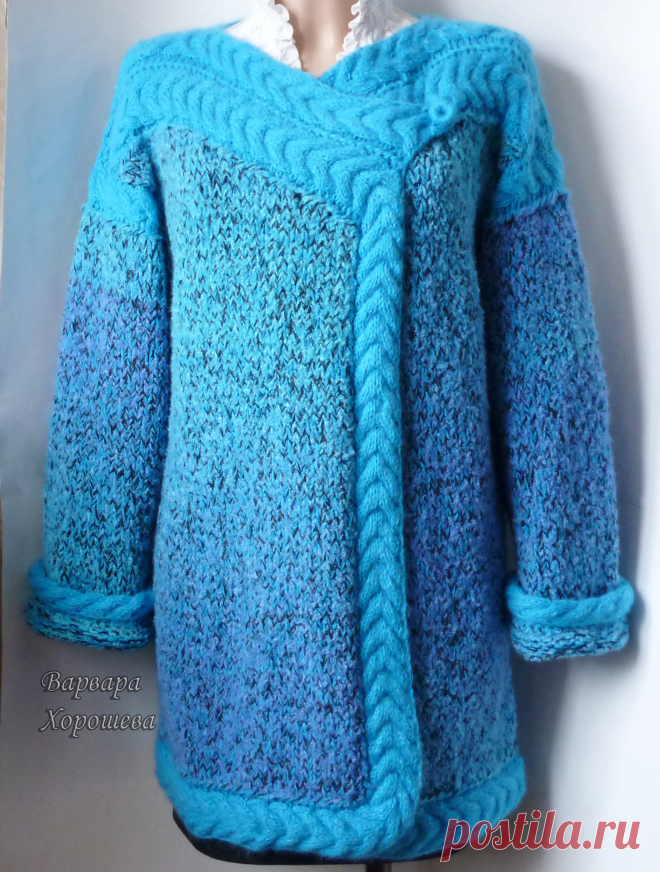 Теплый вязаный кардиган из меланжевой пряжи. Оверсайз. Рукава можно подворачивать. Застежка на 1 пуговицу, можно носить расстегнутым. Свяжем на заказ в любом цвете и размере.