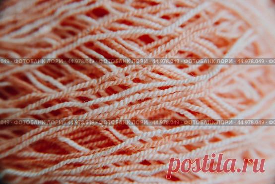 Пряжа для вязания Стоковое фото, фотограф Ilaronsia / Фотобанк Лори