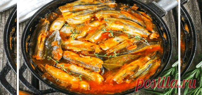 Потрясающе вкусная мойва в томатном соусе Рыбные блюда обязательно должны быть в рационе каждого человека. Предлагаем сделать такую вкуснятину из мойвы. Она настолько вкусная, что вы даже не можете себе представить. Это настоящий домашний деликатес, который уплетается с невероятной скоростью. Приготовить совсем не сложно и понадобится немно