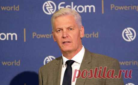 В ЮАР глава энергокомпании Eskom выжил после чашки кофе с цианидом. Исполнительный директор энергетической компании Eskom в ЮАР в декабре пережил покушение: Андре де Рюйтеру подали кофе с цианидом, после того как он сообщил о своем решении уволиться из проблемной госмонополии
