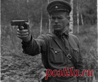 Весной 1943 года была основана одна из самых эффективных, неоднозначных и загадочных спецслужб мира — легендарный СМЕРШ.
