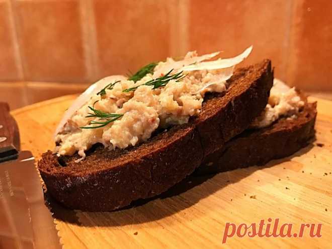 ВКУкусный и нежный форшмак от  Лары Кацовой Случайно увидела передачу с этим замечательным поваром, ведущей и с великолепным чувством юмора, харизматичной женщиной. Никогда не думала делать форшмак. Я к нему более, чем равнодушная. Но своим рас...
