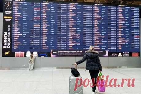 Россиянам предложили перелет на любимый курорт богачей по цене билетов в Таиланд. Российским туристам предложили перелет на Мальдивские острова, которые считаются любимым курортом богачей, по цене билетов в Таиланд. Так, улететь из Москвы в Мале 21 января и вернуться 1 февраля можно за 41 тысячу рублей — такой вариант доступен на чартерах компании Azur air.