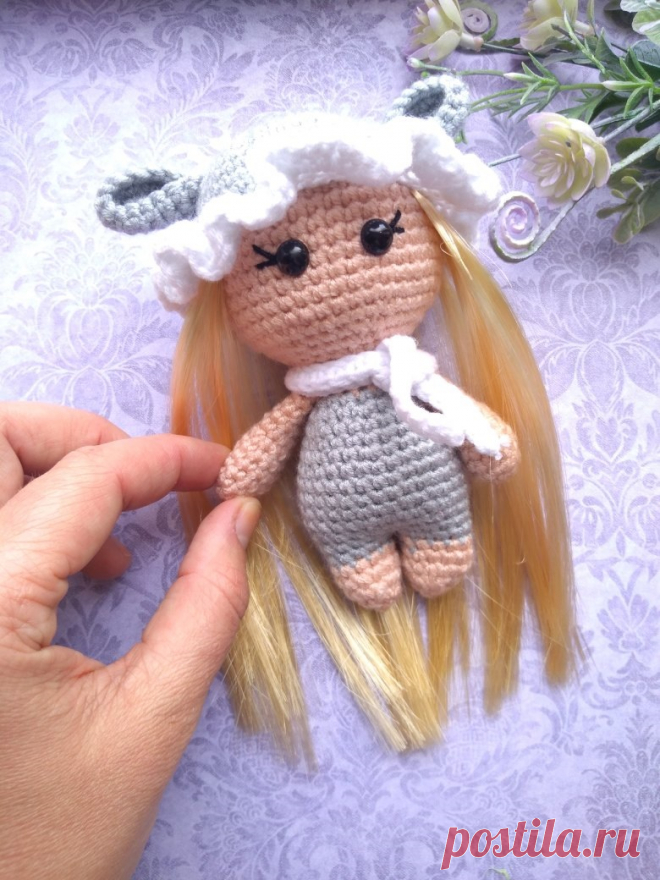 PDF Девочка в шляпке крючком. FREE crochet pattern; Аmigurumi doll patterns. Амигуруми схемы и описания на русском. Вязаные игрушки и поделки своими руками #amimore - кукла, куколка.