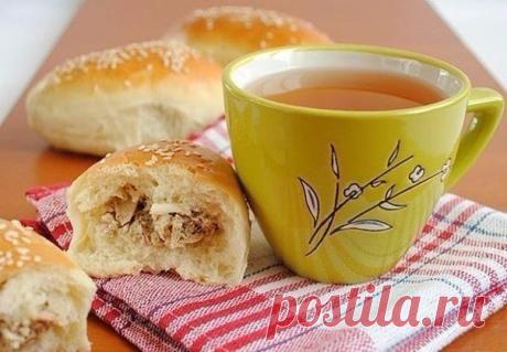Вкусные пирожки с начинкой из курицы! Отличное блюдо к горячему чаю