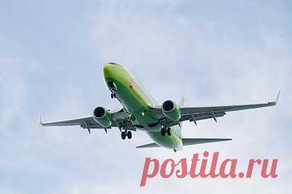 Российская авиакомпания заявила о готовности вернуть деньги за отмененные рейсы. Российская авиакомпания S7 заявила о готовности вернуть пассажирам деньги за отмененные рейсы на юг России на фоне ситуации с Украиной.