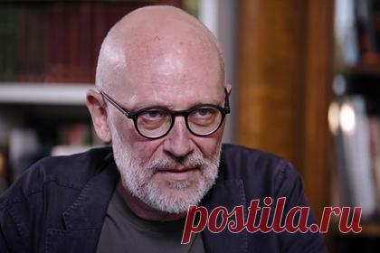 Ведущий Первого канала рассказал о попытке убить его на съемках. Ведущий программы «Мужское/женское» на Первом канале Александр Гордон рассказал о том, как один из участников передачи пытался убить его. Гордон отметил, что нападение случилось за кулисами и не попало в эфир. «Один из удаленных в раздражении мной гостей на меня напал», — поделился телеведущий.