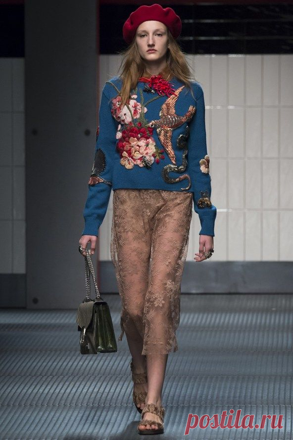 Дизайнер Алессандро Микеле , коллекция Gucci Resort 2016