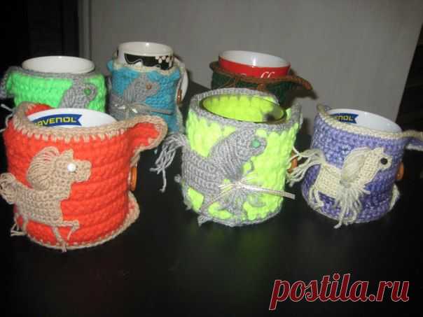 Лошадки - набор для чашечек поехал в Европу в подарки друзьям моей хорошей клиентке!