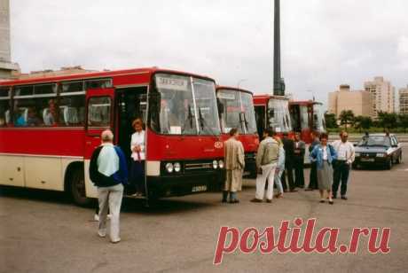 10 фотографий с грузовиками и автобусами времен СССР | Все о грузовиках – Trucksplanet | Яндекс Дзен