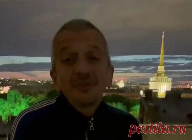 Ксения Собчак поздравила К. Богомолова с Днём Рождения.
Ксения Собчак, судя по тому как она поздравила своего мужа Константина Богомолова может быть не только рациональной, но и романтичной. На день рождения мужа она организовала романтический вечер в Питере, на крыше дома. скрин с видео из инстаграм Ксении Собчак. скрин с видео из инстаграм Ксении Собчак. Также сняла гостиничный номер, украсив его в стиле […]
Читай пост далее на сайте. Жми ⏫ссылку выше