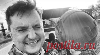 Соловьёв сообщил о смерти военкора телеканала «Россия 24» Максудова. Военный корреспондент телеканала «Россия 24» Борис Максудов скончался от ранений, полученных в зоне проведения спецоперации. Об этом сообщил журналист Владимир Соловьёв. Читать далее