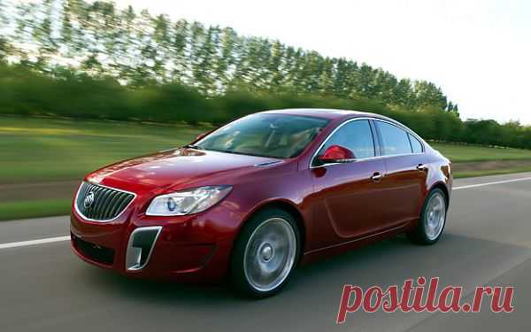 Buick Regal 2013.