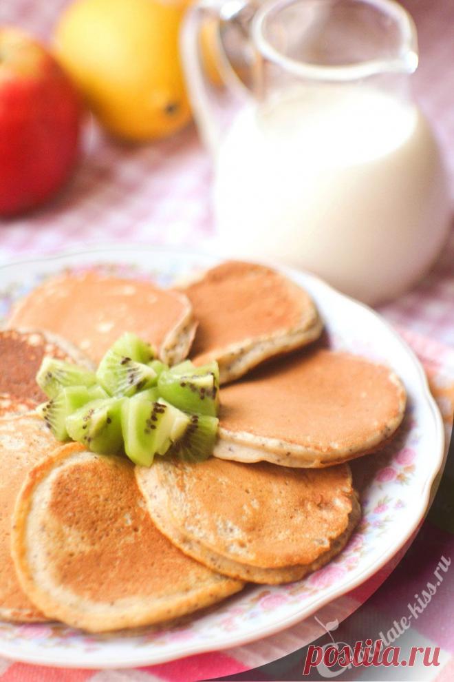 Рецепт банановых оладий с маком