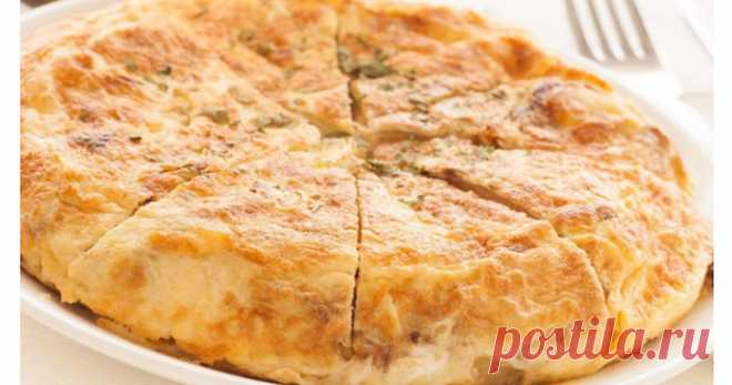 Пирог с мясом на сковороде. Простой и очень вкусный