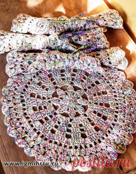 Кружевная салфетка из меланжевой пряжи. Крючок / igmihrru.ru