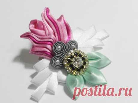 Rosa en cintas
