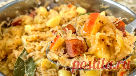 Рецепты в гостях у Вани | Простой ужин. Блюдо для всей семьи на каждый день. Тушеная капуста с картошкой просто и очень вкусно.