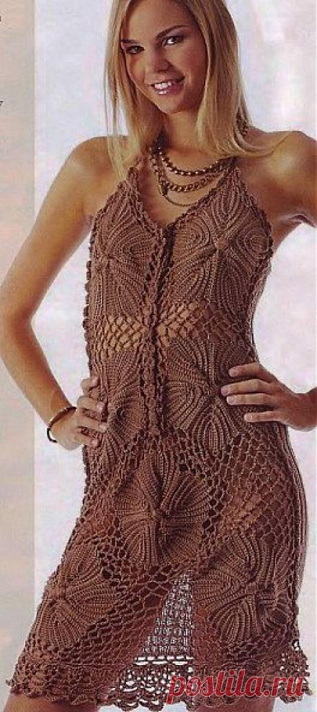 Коричневое платье крючком