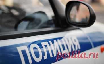 В Новосибирске напали с палками на съемочную группу РЕН ТВ. В Новосибирске совершено нападение на съемочную группу телеканала РЕН ТВ, сообщила представитель МВД Ирина Волк.