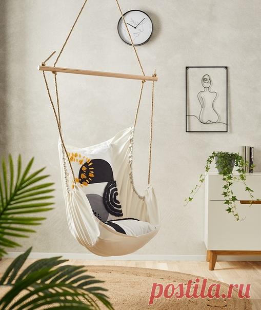 Подвесное кресло своими руками

Качели не только расслабляют, но и создают хорошее настроение. Нет ничего более приятного, чем сидеть в подвесном кресле с хорошей книгой или большим куском торта в руках, раскачиваясь взад и вперёд и позволяя своим мыслям блуждать, как им хочется.