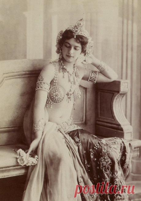 Редкие кадры, открывающие исторические моменты с другой стороны