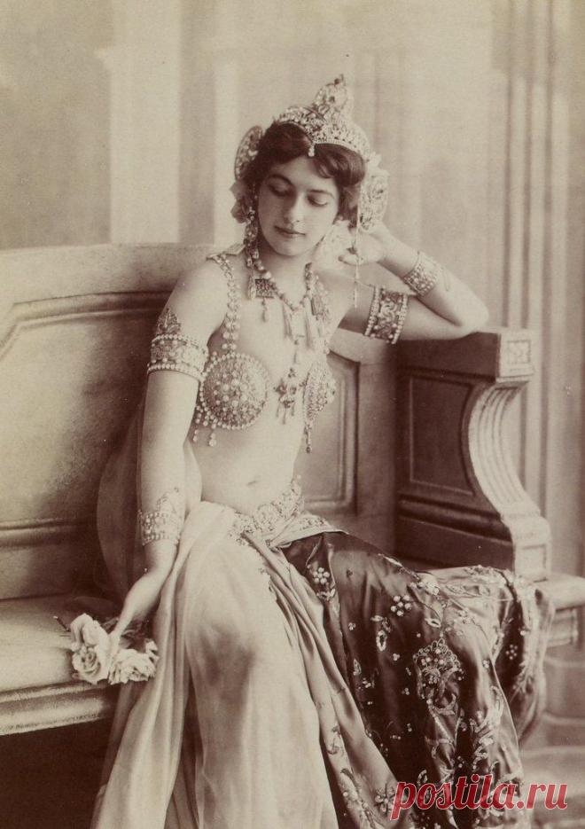 Редкие кадры, открывающие исторические моменты с другой стороны