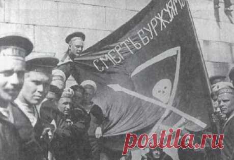 5 сентября 1918 года Совнарком издал декрет о начале Красного террора. Де-юре массовые расстрелы, аресты и взятие заложников были вынужденной ответной мерой против террора белогвардейцев, однако об истинных мотивах историки спорят до сих пор.