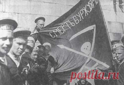 5 сентября 1918 года Совнарком издал декрет о начале Красного террора. Де-юре массовые расстрелы, аресты и взятие заложников были вынужденной ответной мерой против террора белогвардейцев, однако об истинных мотивах историки спорят до сих пор.