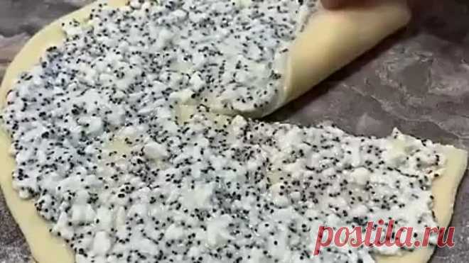 Пирог с творогом и маком