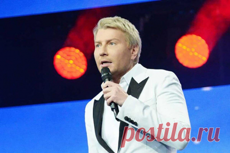 Бывшая Баскова назвала причину несостоявшейся свадьбы
«Натуральный блондин» не раз предлагал прелестнице руку и сердце Николай Басков....
Читай дальше на сайте. Жми подробнее ➡