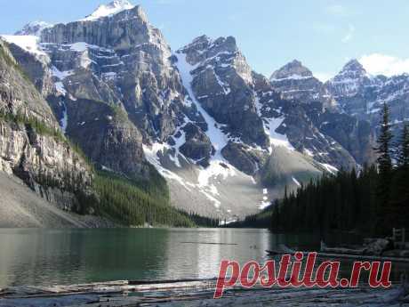 Озеро Морейн (Moraine Lake, Альберта, Канада) - фото дня