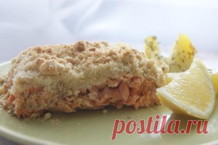 Лососевый крамбл | Foodbook.su Крамбл не обязательно должен быть десертом, он отлично сочетается со вторыми блюдами! Хочу поделиться с вами рецептом вкуснейшей, нежной рыбки! В качетве основы можно взять любую красную рыбку, я