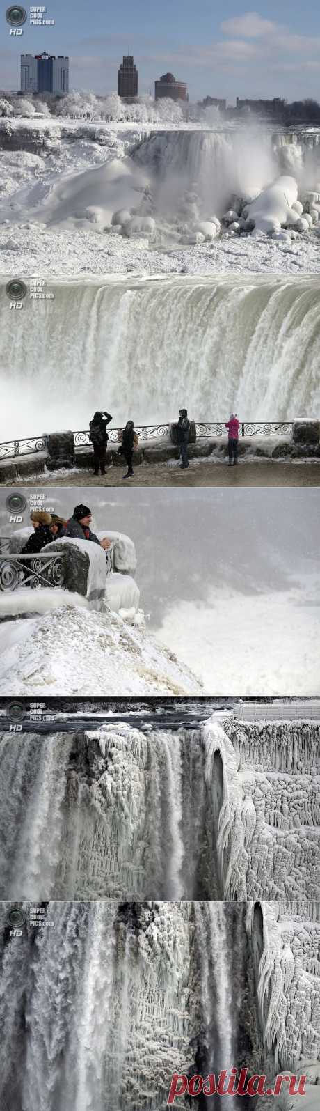 Ниагарский водопад сковало льдами.