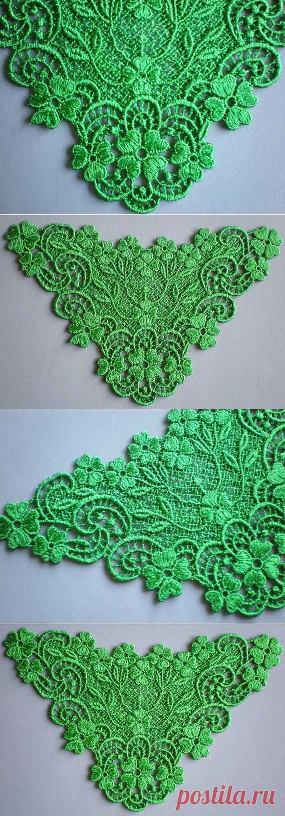 Kelly Green Embroidered Irish Lace by ElsieMichelleDesigns on Etsy