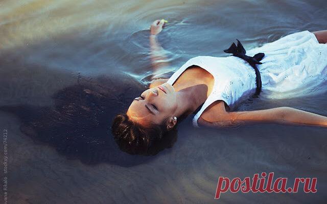 10 Золотых Правил Притяжения Любви
10 Золотых Правил Притяжения Любви Нельзя мечтать о счастье и вместе с этим думать: «Жизнь не удалась: ни денег, ни здоровья, ни любви…» Наши мысли — это сигналы, которые мы постоянно посылаем во Вселенную. Она же реагирует на каждый из них, то есть выполняет все наши запросы. Но, увы, делает это буквально. И когда у […]
Читай пост далее на сайте. Жми ⏫ссылку выше