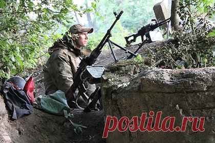 В Херсоне призвали отодвинуть линию фронта. Ради прекращения обстрелов Херсонской области и для обеспечения ее безопасности линию фронта необходимо отодвинуть в сторону города Николаев, считает заместитель главы администрации региона Кирилл Стремоусов. Он также отметил, что сейчас союзные силы на Херсонщине усиляются.