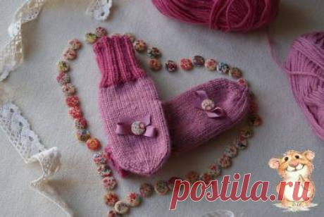 Варежки для девочки спицами МК