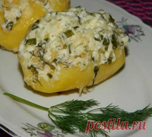Запеченный фаршированный картофель